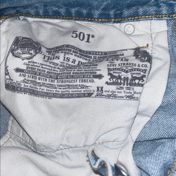 Levi's Women's High Rise Jeans in Classic Blue - Picture 4 of 6